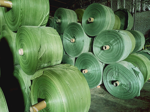 1米2编织布印花防寒布是植物纤维的一款绿化布
